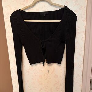 h:ours Black Crop Tie Front Blouse
